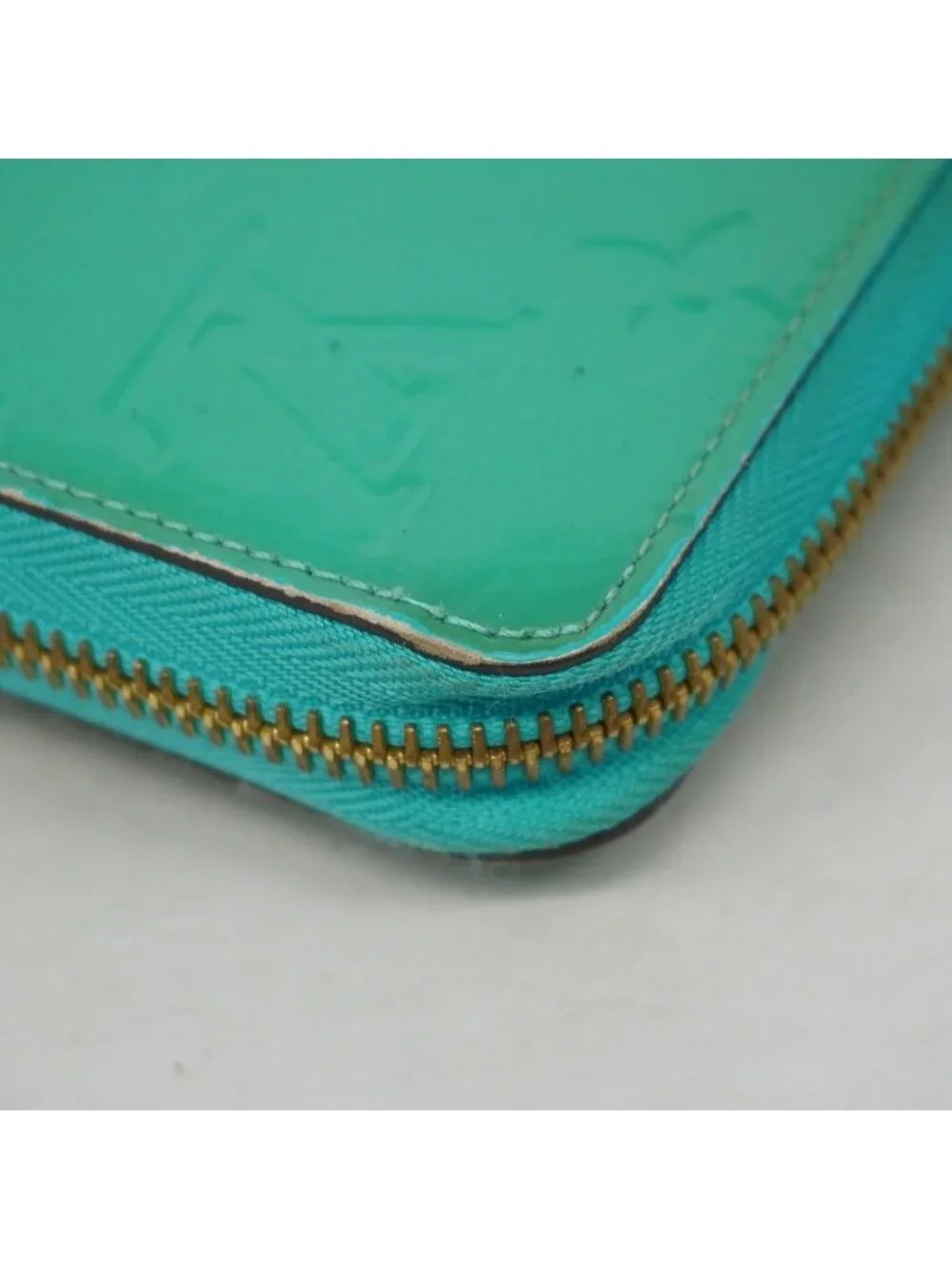 Louis Vuitton Wallet Vernis Zippy Blue Ragon